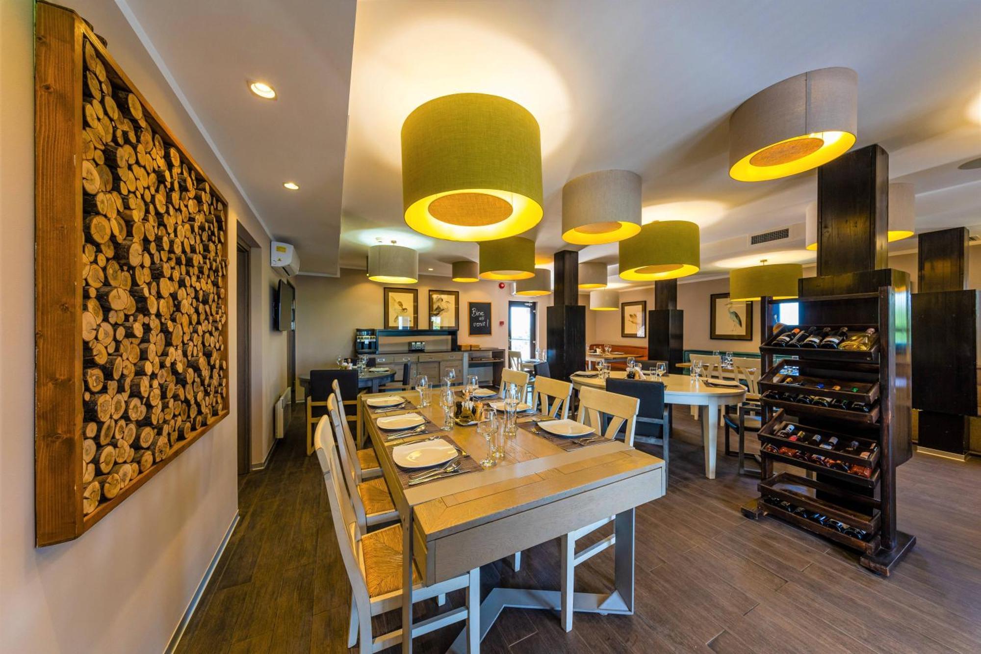 Delta Boutique & Carmen Silva Resort Crisan  Luaran gambar